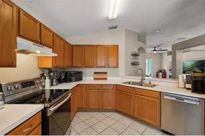 5612 Mariwood Drive, Orlando, FL 32810 - Photo 15