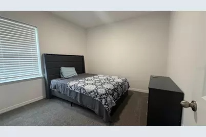 408 Cierra Oaks Circle, Lady Lake, FL 32159 - Photo 19