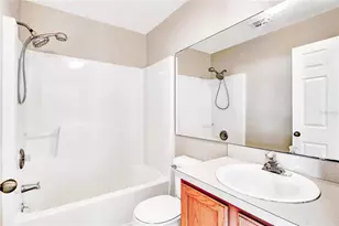 8832 Valencia Oaks Ct, Orlando, FL 32825 - Photo 15