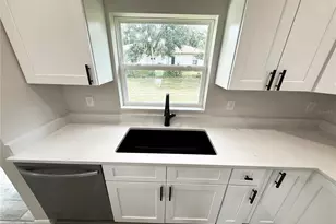 5687 NW 57th St, Ocala, FL 34482 - Photo 9