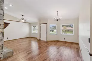 3905 Lemon Tree Ct, Lakeland, FL 33813 - Photo 11