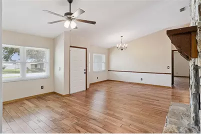 3905 Lemon Tree Ct, Lakeland, FL 33813 - Photo 9