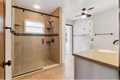 3905 Lemon Tree Ct, Lakeland, FL 33813 - Photo 19