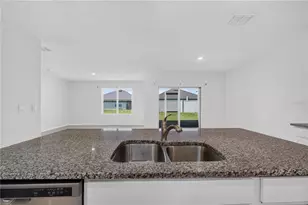 537 Talisi Loop, Saint Cloud, FL 34771 - Photo 5