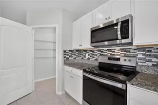 537 Talisi Loop, Saint Cloud, FL 34771 - Photo 5