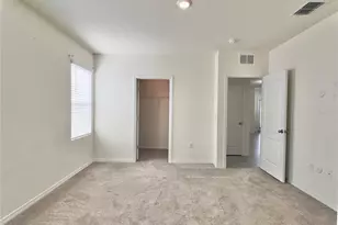 2606 Angel Fls Dr, Davenport, FL 33837 - Photo 11