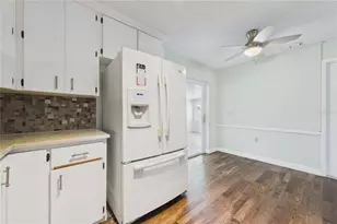 7232 Omega Ct, Zephyrhills, FL 33540 - Photo 29