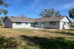5241 Magnolia Terrace, Fruitland Park, FL 34731 - Photo 3