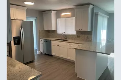 5241 Magnolia Terrace, Fruitland Park, FL 34731 - Photo 5