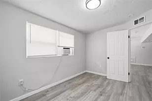 6727 Sandra Dr, Port Richey, FL 34668 - Photo 21
