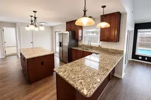 1435 Buckner Rd, Valrico, FL 33596 - Photo 9