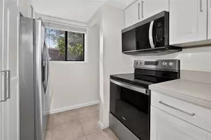 944 E Michigan St, Orlando, FL 32806 - Photo 17