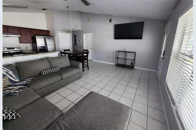 5298 Yaupon Street, Orlando, FL 32811 - Photo 5