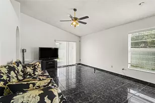 3342 Crystal Creek Blvd, Orlando, FL 32837 - Photo 9