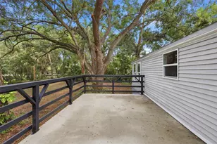 403 Acorn Cir, Fruitland Park, FL 34731 - Photo 31