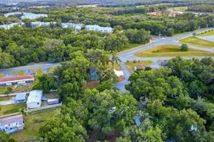 403 Acorn Cir, Fruitland Park, FL 34731 - Photo 41