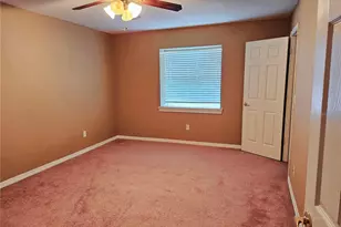 6640 Pot O Gold Ln, Orlando, FL 32809 - Photo 13