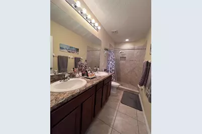 10426 Yellow Spice Court, Riverview, FL 33578 - Photo 11