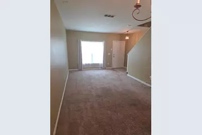 122 Wilton Circle, Sanford, FL 32773 - Photo 3