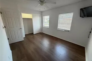1134 Rue des Rois, Saint Petersburg, FL 33707 - Photo 9