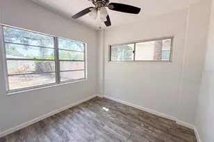 2235 45th Ave N, Saint Petersburg, FL 33714 - Photo 9
