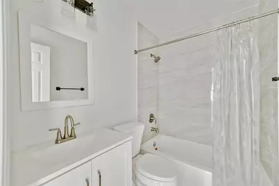 5433 579 Highway #A, Seffner, FL 33584 - Photo 11