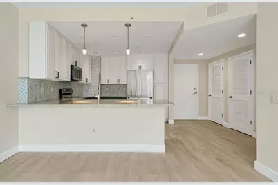 322 E Central Boulevard #1206, Orlando, FL 32801 - Photo 11