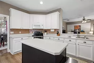 14332 Southern Red Maple Dr, Orlando, FL 32828 - Photo 9
