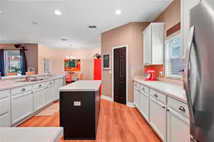 14332 Southern Red Maple Dr, Orlando, FL 32828 - Photo 9