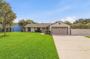 505 Lake Charm Dr, Oviedo, FL 32765 - Photo 1