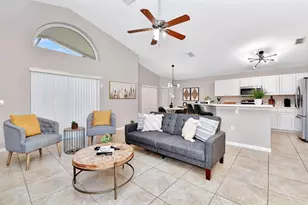 4661 Cumbrian Lakes Dr, Kissimmee, FL 34746 - Photo 5