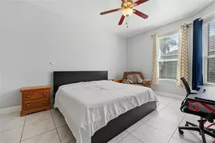 3180 Stonehurst Cir, Kissimmee, FL 34741 - Photo 13