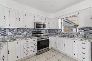 1719 Julian Ln Dr, Tampa, FL 33619 - Photo 7
