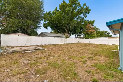 1719 Julian Lane Drive, Tampa, FL 33619 - Photo 25