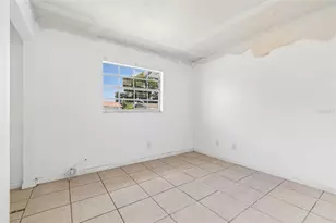 1719 Julian Ln Dr, Tampa, FL 33619 - Photo 19