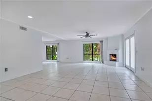 2577 Derbyshire Cir, Casselberry, FL 32707 - Photo 7