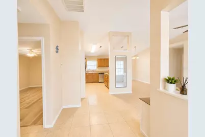 907 Hendon Place, Kissimmee, FL 34758 - Photo 5