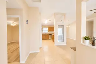 907 Hendon Pl, Kissimmee, FL 34758 - Photo 5