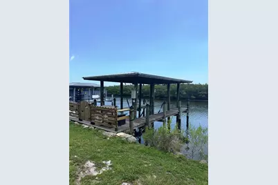 622 N Riverside Drive, New Smyrna Beach, FL 32168 - Photo 17