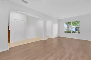 11228 Madison Park Dr, Tampa, FL 33625 - Photo 5