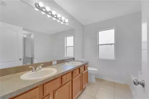 11228 Madison Park Dr, Tampa, FL 33625 - Photo 15