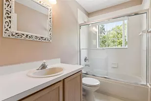 1000 N Lake Claire Cir, Oviedo, FL 32765 - Photo 29