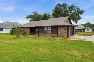 1805 Virginia Ct, Tavares, FL 32778 - Photo 31