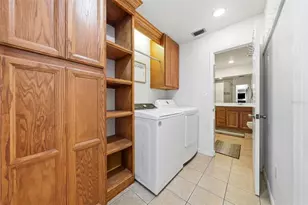 1805 Virginia Ct, Tavares, FL 32778 - Photo 15