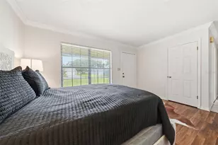 1805 Virginia Ct, Tavares, FL 32778 - Photo 19