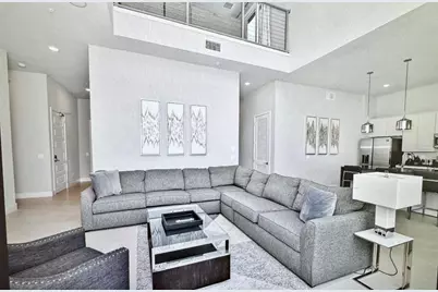 7770 Sandy Ridge Drive #207, Reunion, FL 34747 - Photo 3