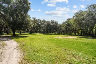 2690 E Lake Rd, Kissimmee, FL 34744 - Photo 25