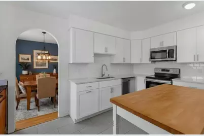 2406 Dellwood Drive, Orlando, FL 32806 - Photo 15