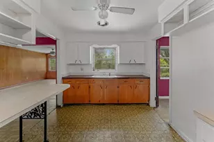 2406 Dellwood Dr, Orlando, FL 32806 - Photo 33