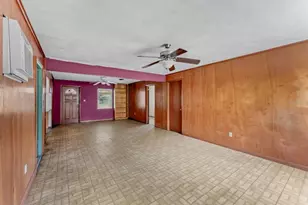 2406 Dellwood Dr, Orlando, FL 32806 - Photo 9